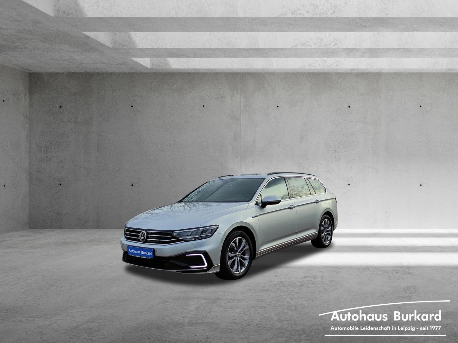 Volkswagen Passat GTE 1.4 TSI+156Ps+RFK+LED+Navi+Klima+ACC+