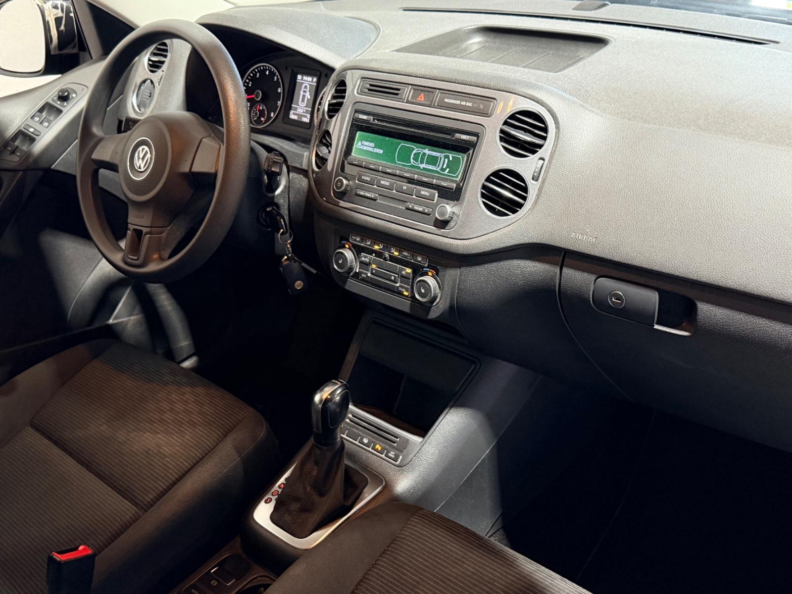 VOLKSWAGEN TIGUAN TRACK & FIELD 2.0 TSI 179ch 4MOTION BVA Toit pano Sièges chauffants Crochet attelage Historique présent - 2EME MAIN