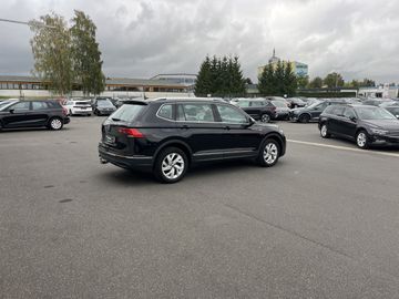 Volkswagen Tiguan Allspace - 8