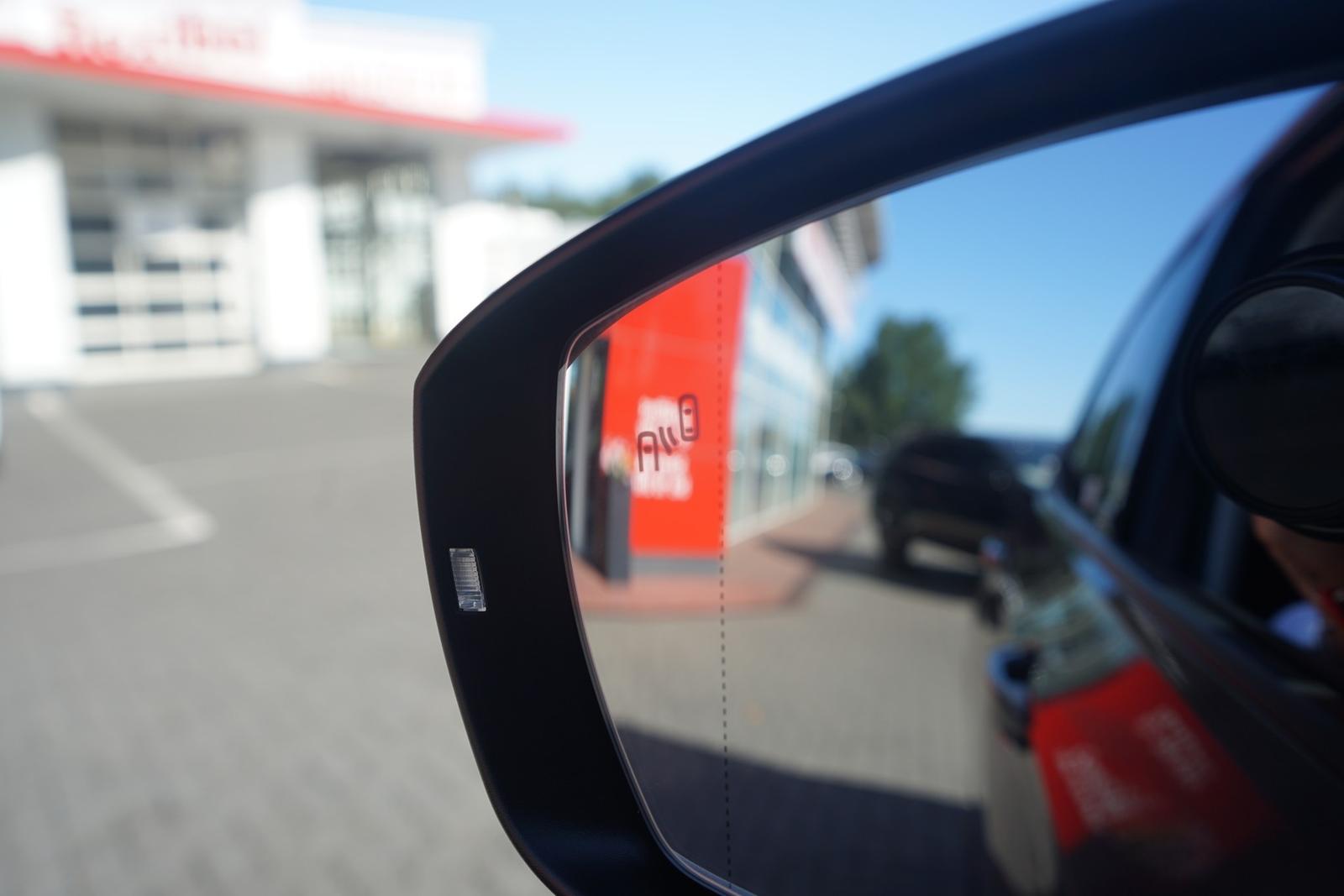 Volkswagen T-Cross 1.0 Life LED Navi ACC Sitzheizung AHK, миниатюра 29