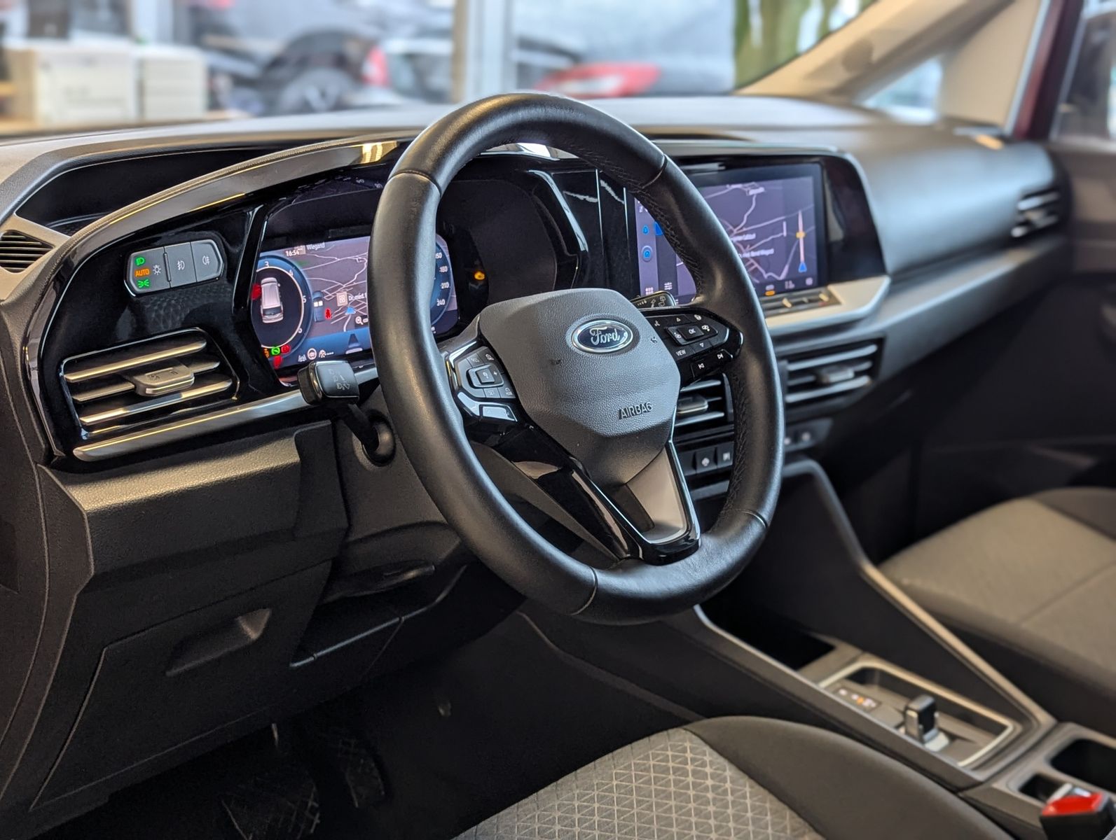 Fahrzeugabbildung Ford Tourneo Connect L2 Titan. 7-Sitze Bi-LED Cam AHK