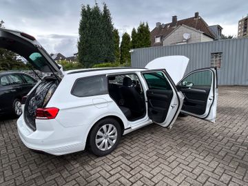 Volkswagen Passat Variant - 10