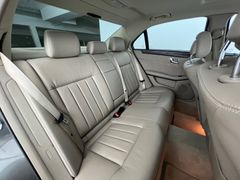 MERCEDES-BENZ E 220 CDI/ RENTNER/ 71.000KM / GARANTIE/ AUTOM. MERCEDES-BENZ E 220 CDI/ RENTNER/ 71.000KM / GARANTIE/ AUTOM.