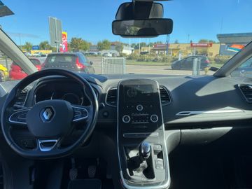 Renault Scenic - 12