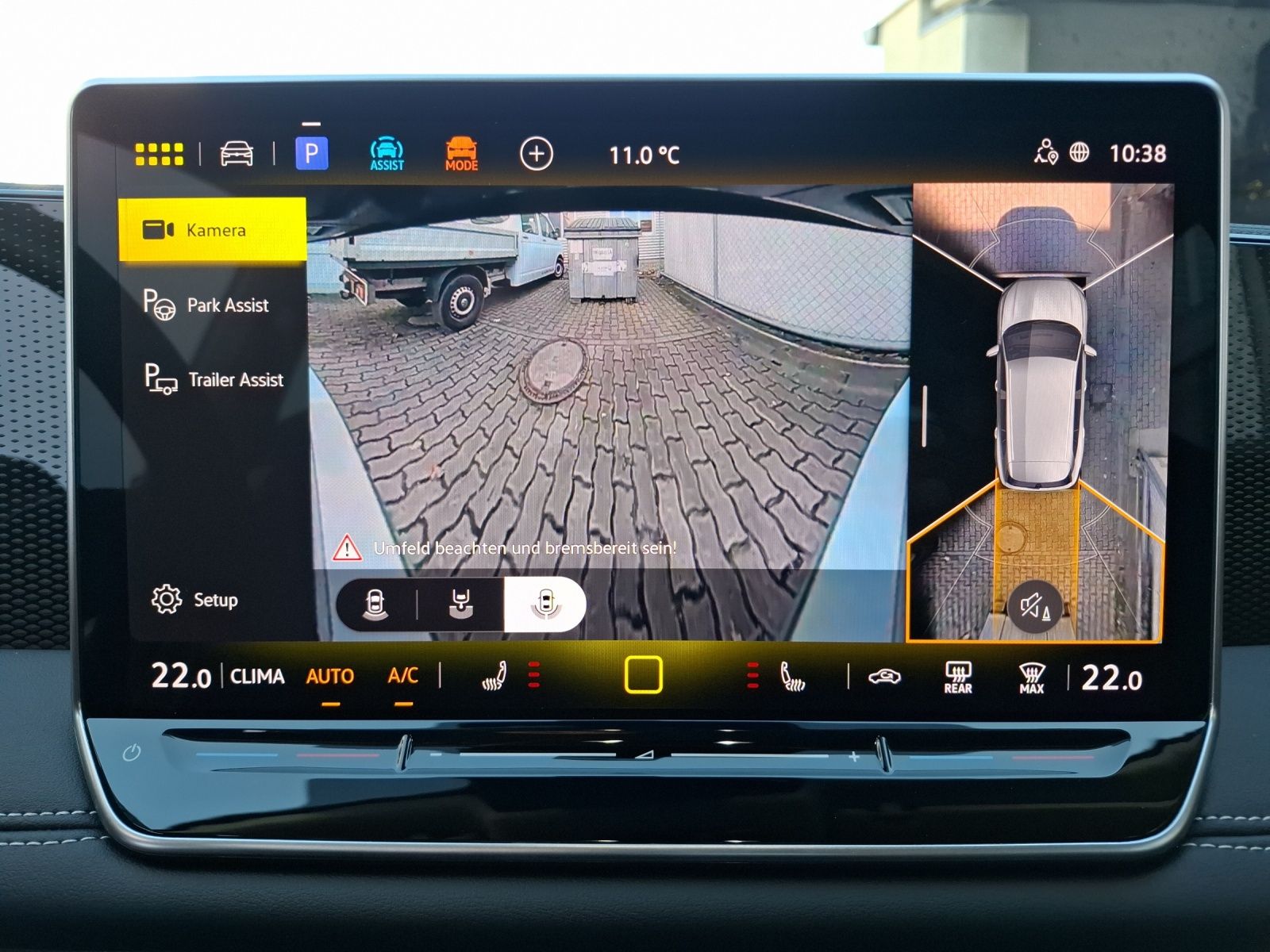 Fahrzeugabbildung Volkswagen Tiguan TDI Goal DSG 4M Standhzg LED AHK Navi AID