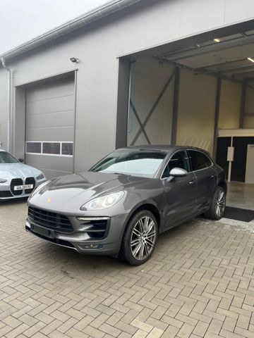 Porsche Macan S Diesel - SCHECKHEFT - TÜV - 21 ZOLL