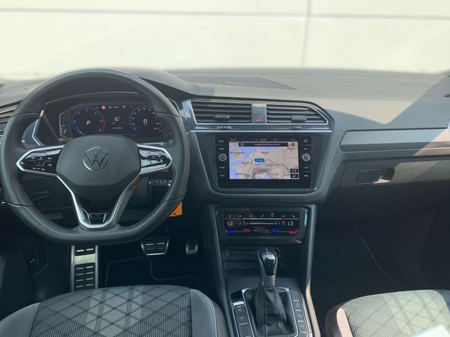 Tiguan 2.0 TDI DSG R-Line 4M LED+KAMERA+AHK+PDC