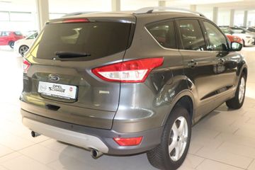 Fotografie des Ford Kuga 1.5 EcoBoost 2x4 Business Edition