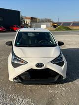 Toyota Aygo  - Toyota Aygo (X): Von Privat