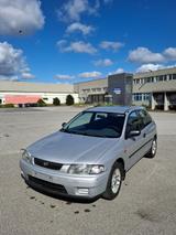 Mazda 323 P V (BA) 1.3 i 16V - Mazda 323 in Düsseldorf