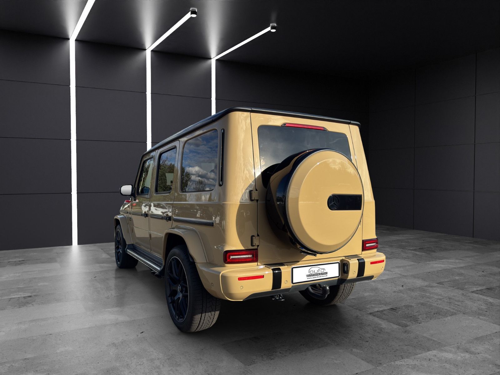 Fahrzeugabbildung Mercedes-Benz G 63 AMG/Garantie/Sdhz/Drivers/Sonderlack/AHK/