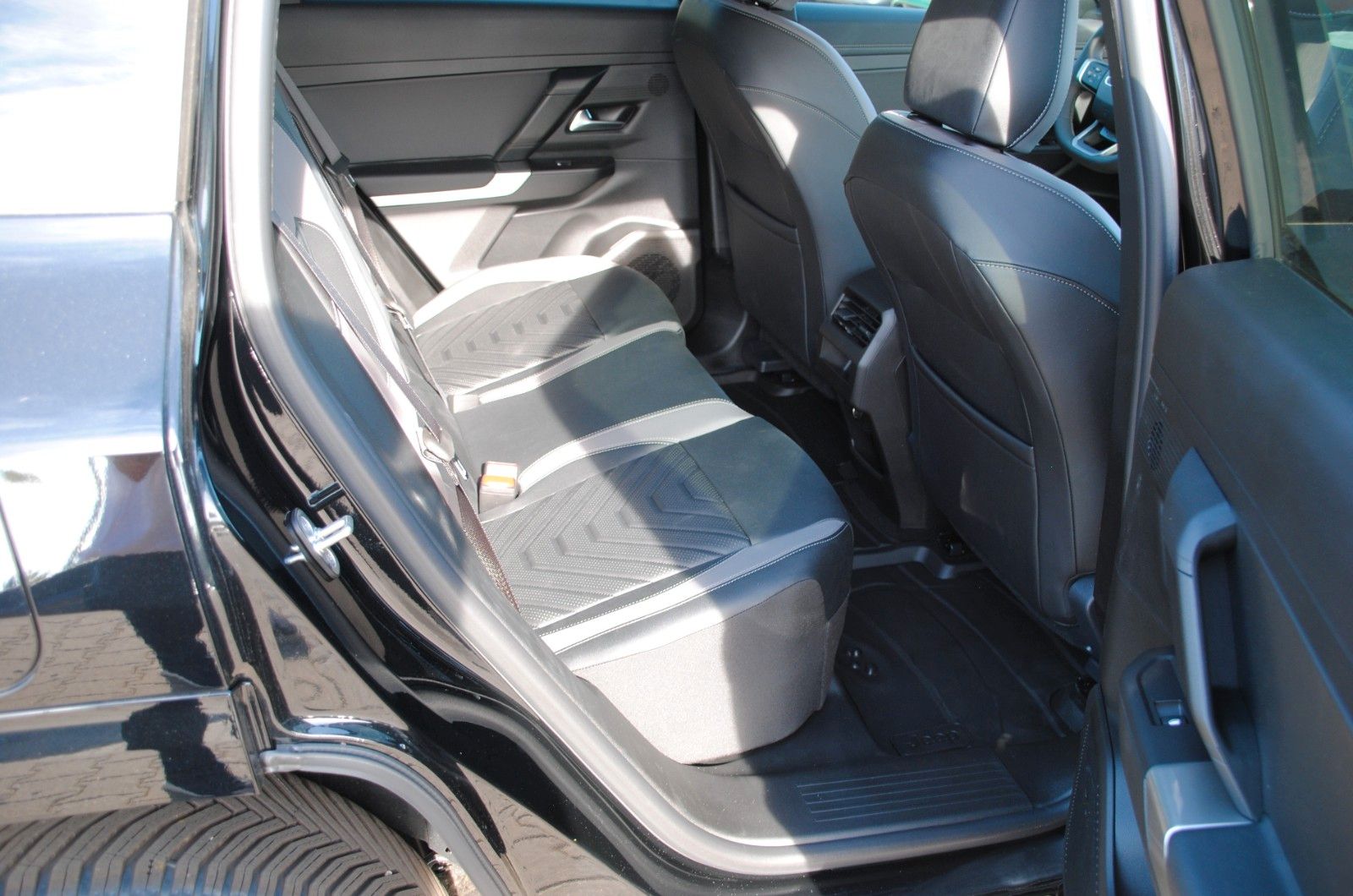 Jeep Compass - Bild 13