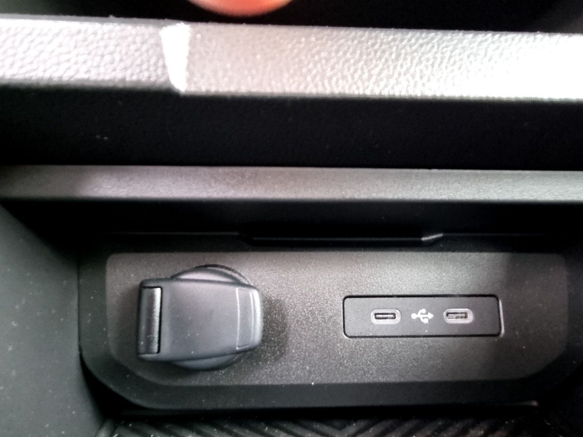 Fahrzeugabbildung Dacia Duster Journey TCe 130 4x4