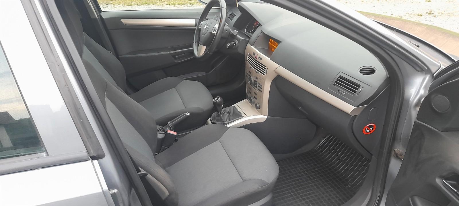 Opel Astra 2007 — photo 6