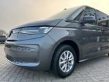 Volkswagen T7 Multivan Life 2.0 TDI DSG / Matrix-LED - : Van, Multi