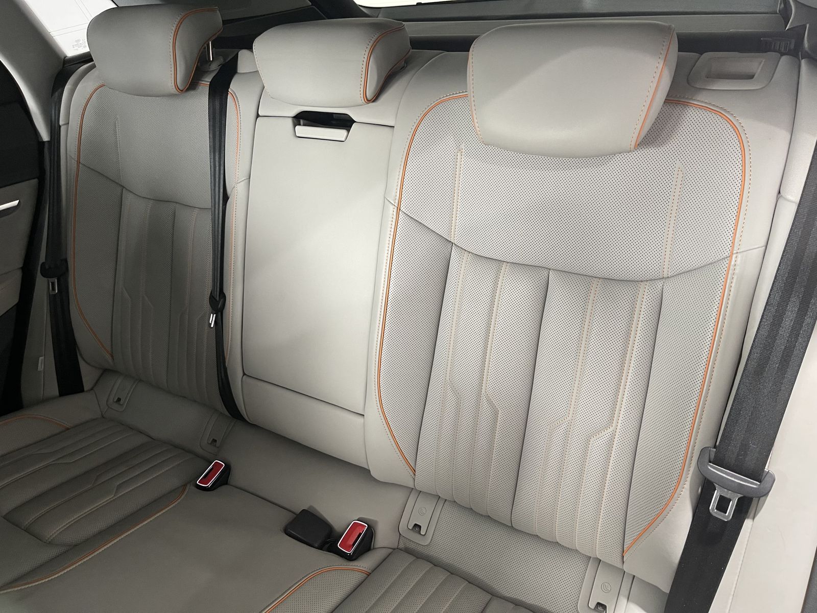 Fahrzeugabbildung Audi e-tron 55 Quattro*S-line*22°zoll*HUD*Leder*Cam*