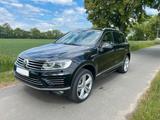Volkswagen Touareg 3.0 V6 TDI SCR Tiptr. Exclusive BMT ... - VW Touareg Gebrauchtwagen in Dresden