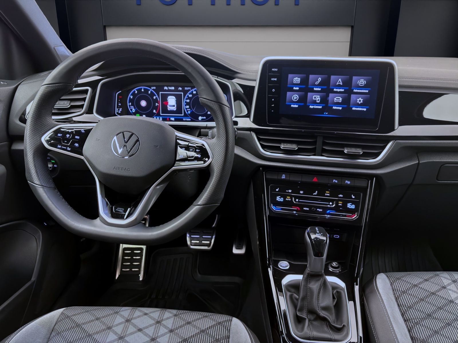 Volkswagen T-Roc - Bild 14