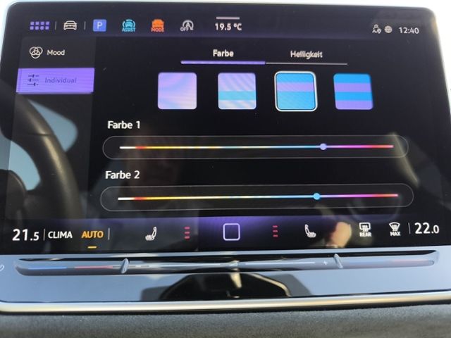 Fahrzeugabbildung Volkswagen Passat Variant 2.0 TDI DSG R-LINE MATRIX-LED NAV