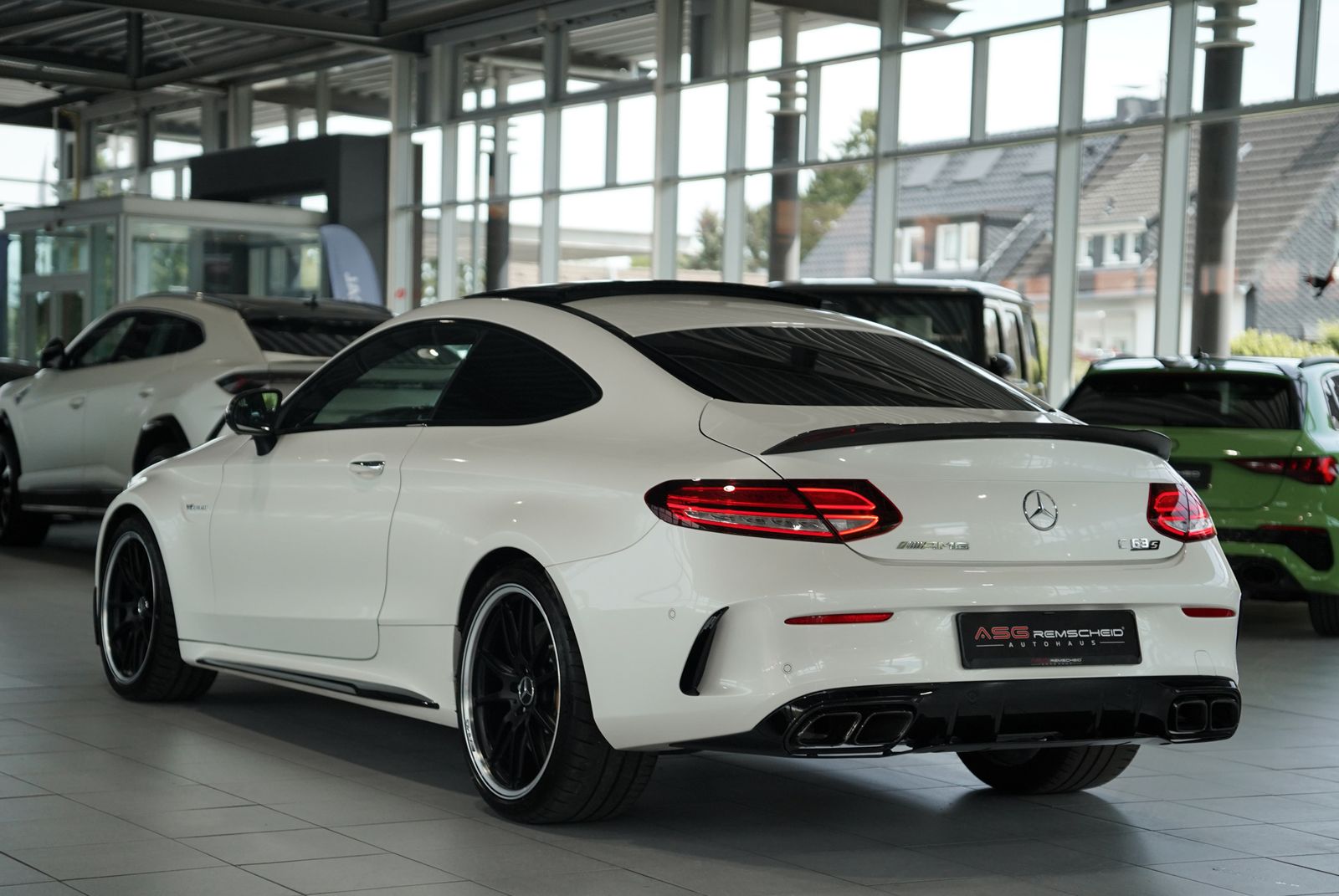 Mercedes Benz C 63 Amg