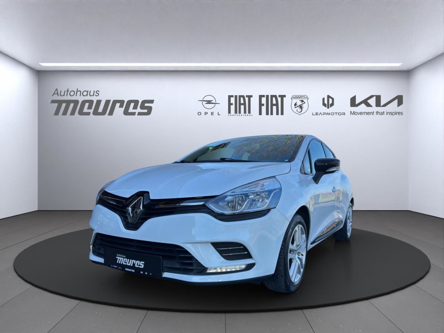 RENAULT Clio
