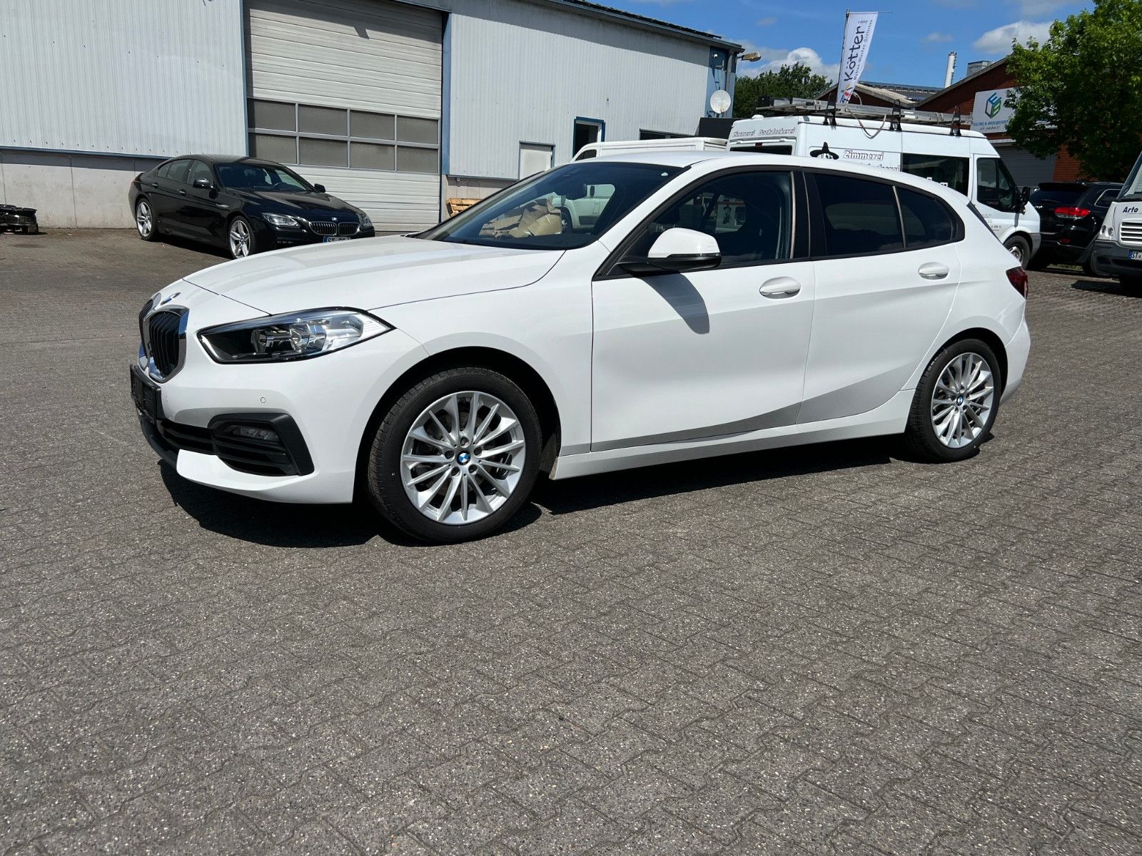 BMW 118i Advantage 17"Alu+WR,HeadUp,Sitzhz.Sportsitz foto 6