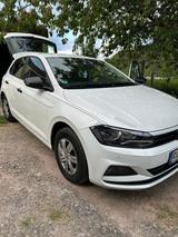 Volkswagen  VW POLO 2017 1.0 75PS VI Volkswagen Golf... - Volkswagen Golf: 75ps
