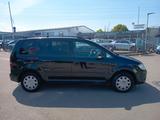 Volkswagen Touran United - Volkswagen Touran aus 2008: United