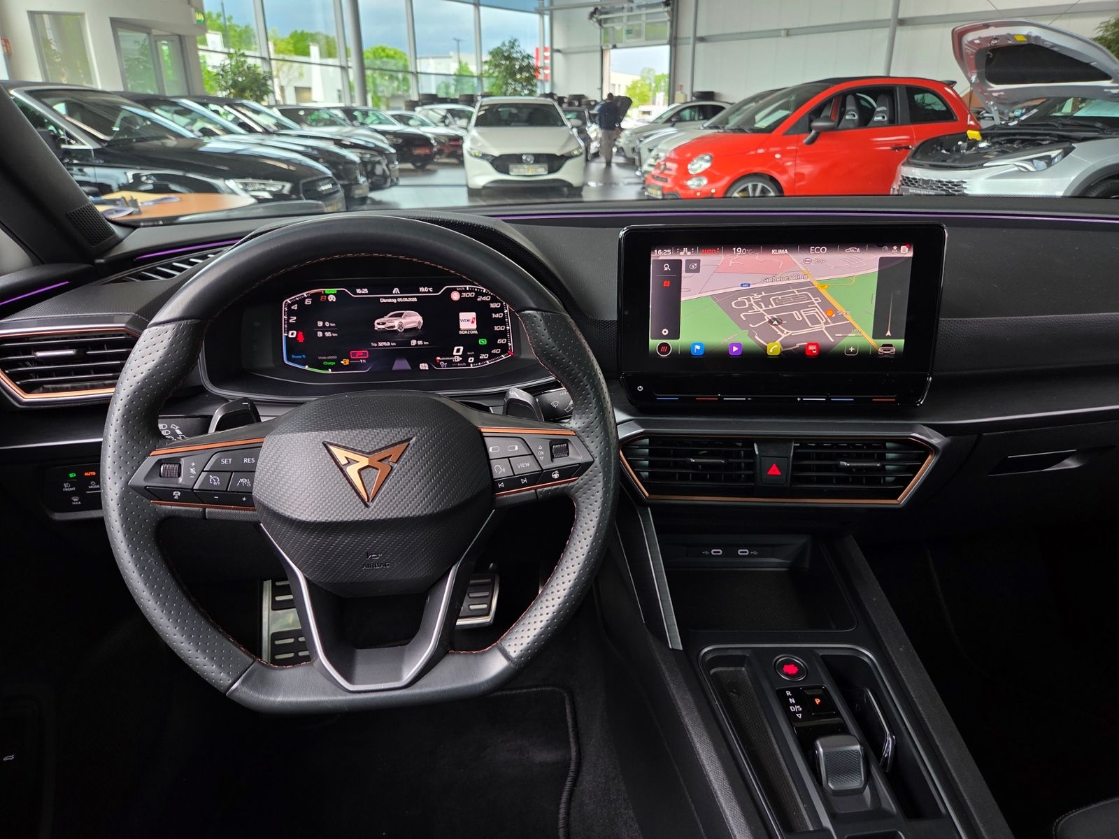 Fahrzeugabbildung CUPRA Leon Sportstourer VZ 1.4 e-Hybrid SHZ LED NAVI