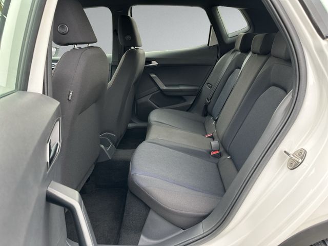 Arona 1.5 TSI DSG FR LED+NAVI.+KAMERA+ACC+SIHZG+