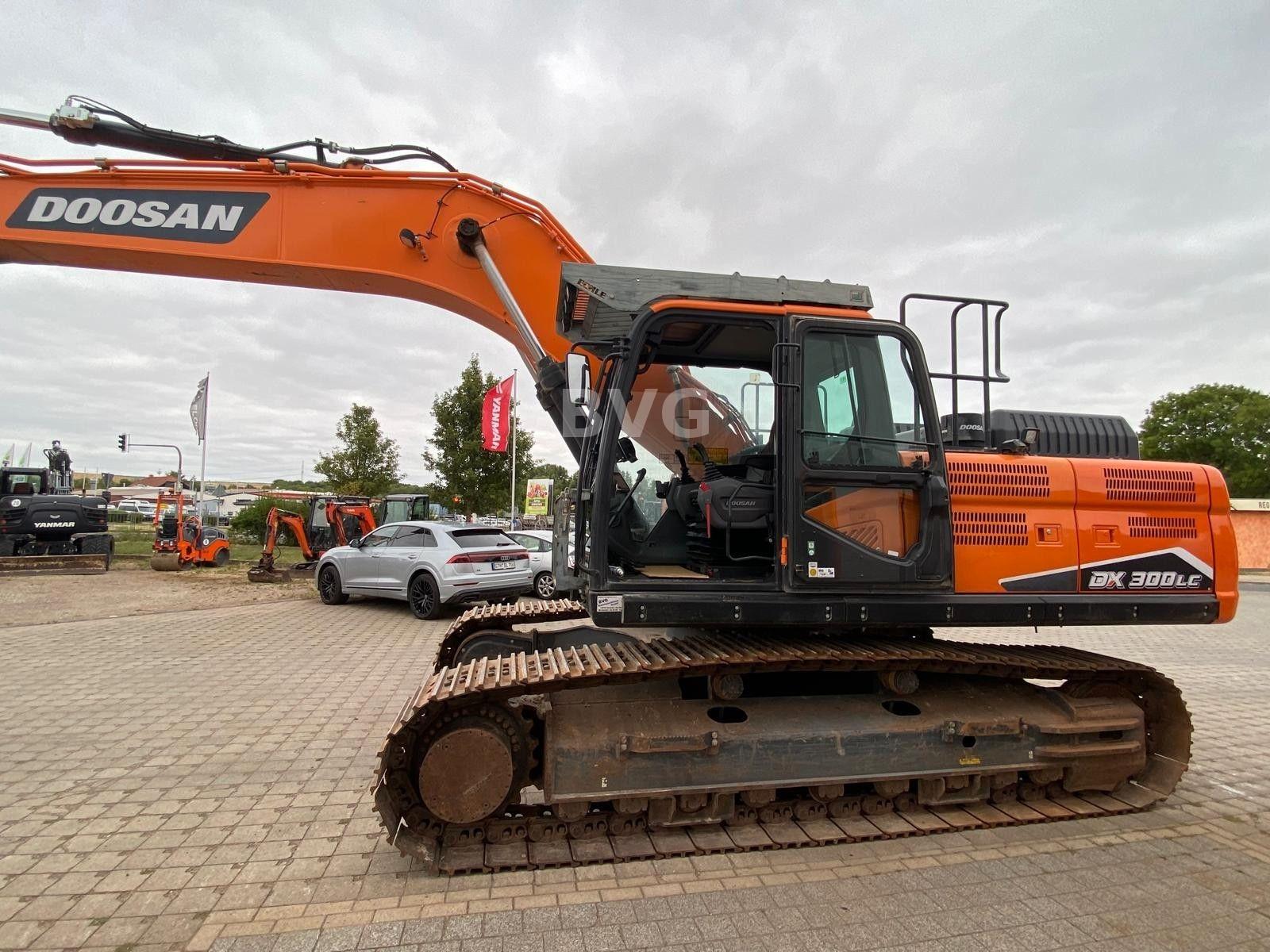 Doosan DX300LC-7
