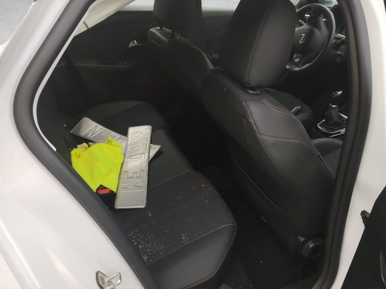 OPEL Corsa F Elegance – Unfallfahrzeug - Bild 11