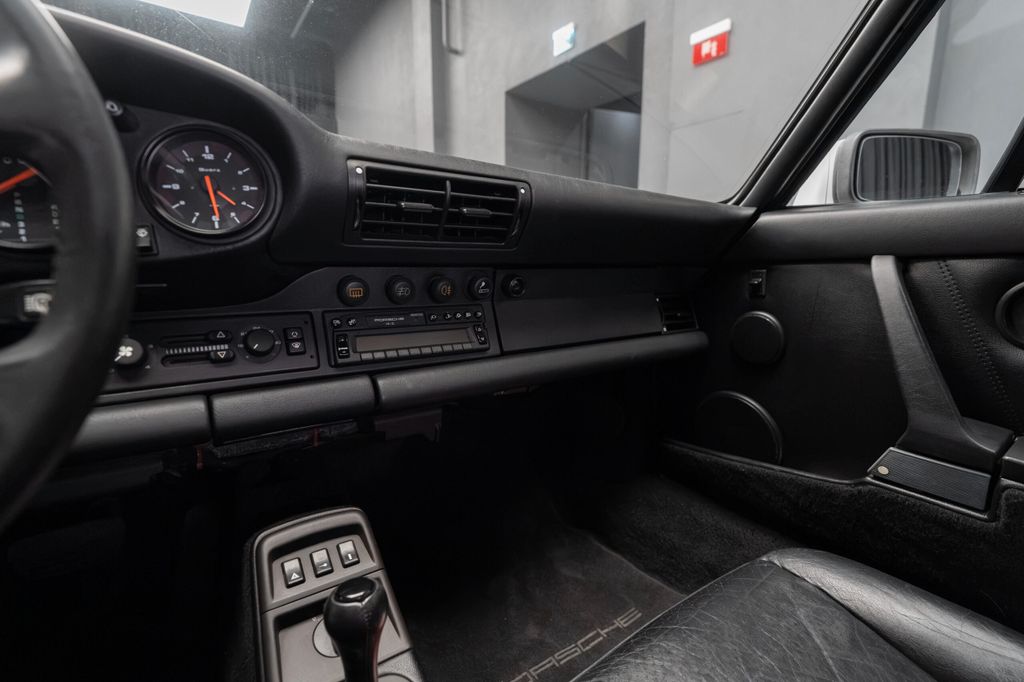 PORSCHE 964 1990