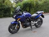 Honda CBF 600 SA PC38 ABS 37.300 km TÜV 05/2027 - HONDA 2005 CBF 600