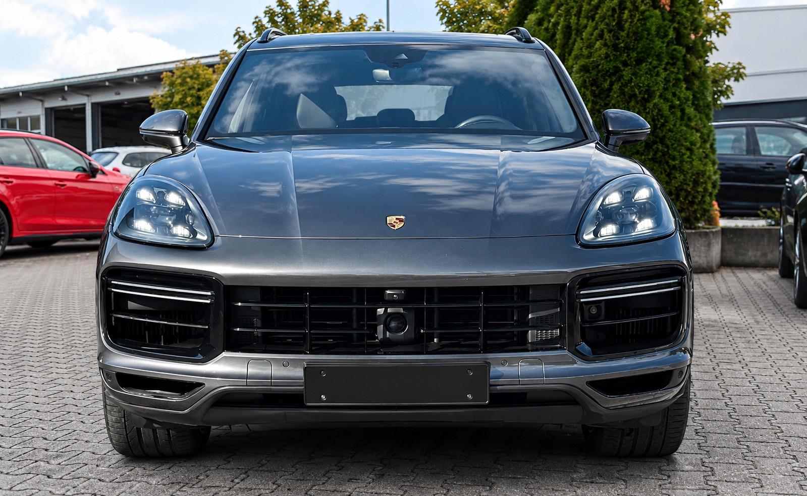 Porsche Cayenne Turbo Pano Bose 360Kam SoftCl NightVisio