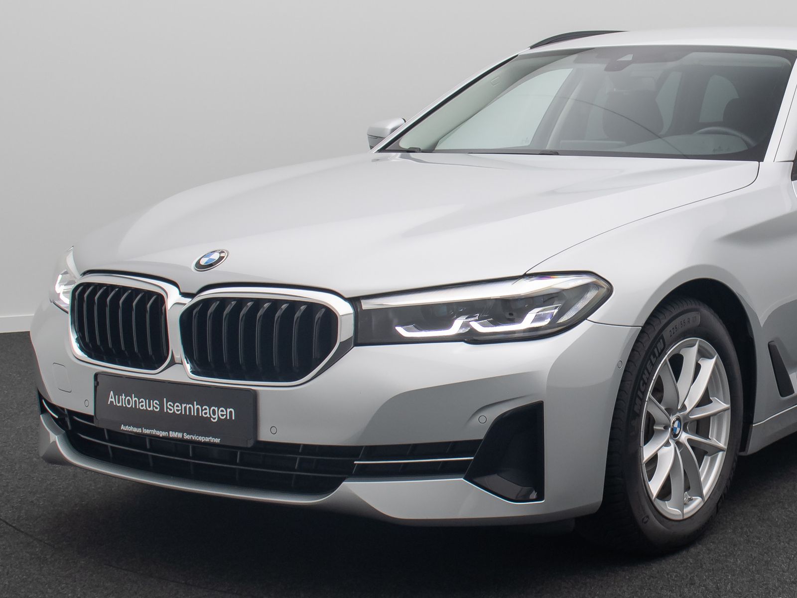 Fahrzeugabbildung BMW 520d Kamera DAB 4xKlima Alarm GeschwindigReg