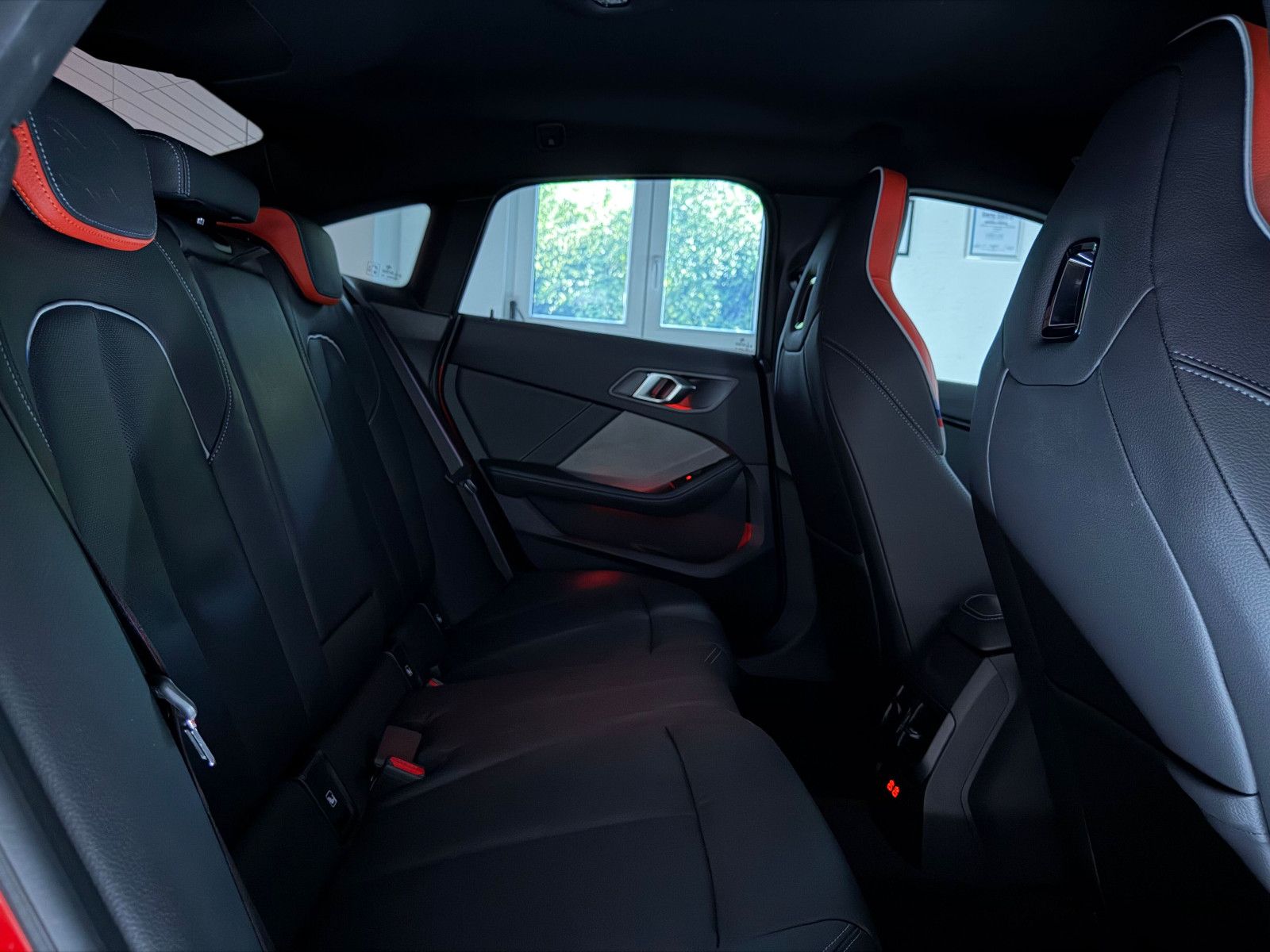 Fahrzeugabbildung BMW M235 i xDrive Edition ColorVision/H&K/HuD/DE FZG