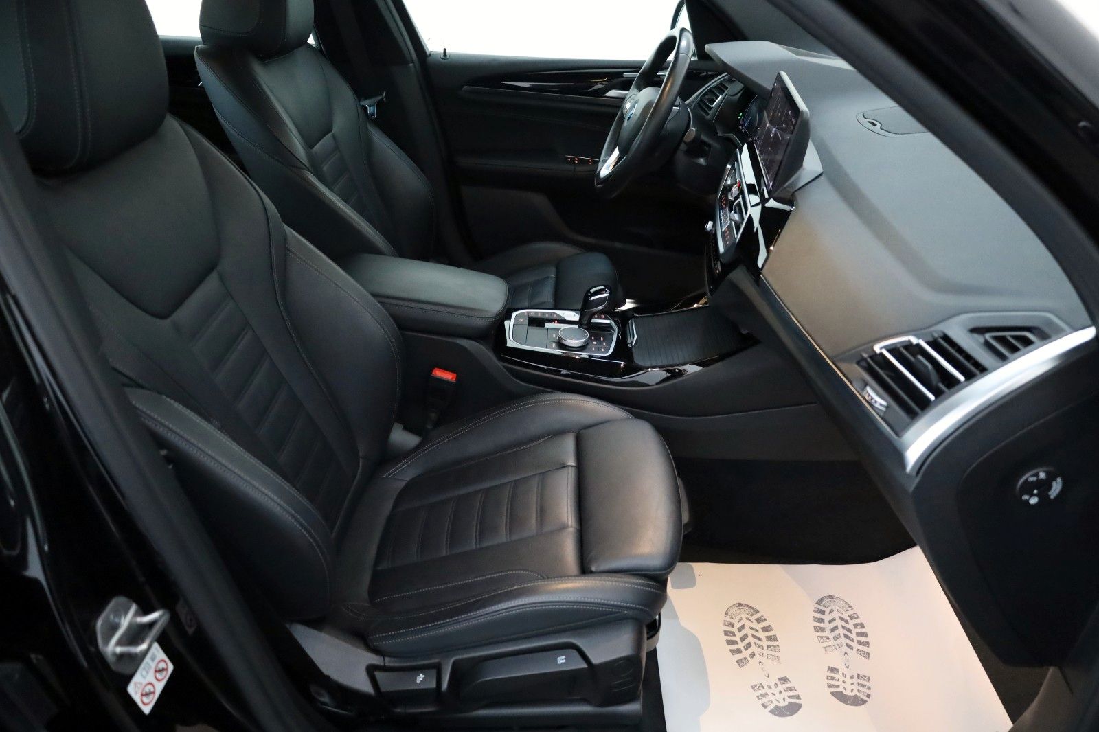 Fahrzeugabbildung BMW X3 xDrive 30 e,Leder,Navi,LED,SH,Kamera,Facelift