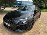Audi RS3 Lim. 2.5 TFSI quattro*VOLLAUSSTATTUNG* - Audi RS3 in Halle