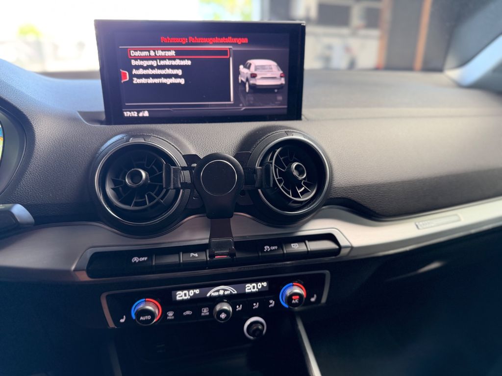 AUDI Q2 35 TFSI/SPORT/VIRTUELLES/ACC/LED AUDI Q2 35 TFSI/SPORT/VIRTUELLES/ACC/LED