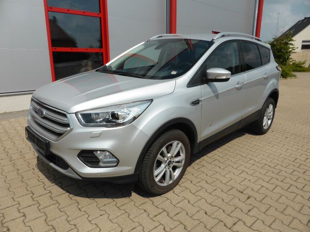 Ford Kuga 2,0 TDCi 4x4 132kW Cool & Connect