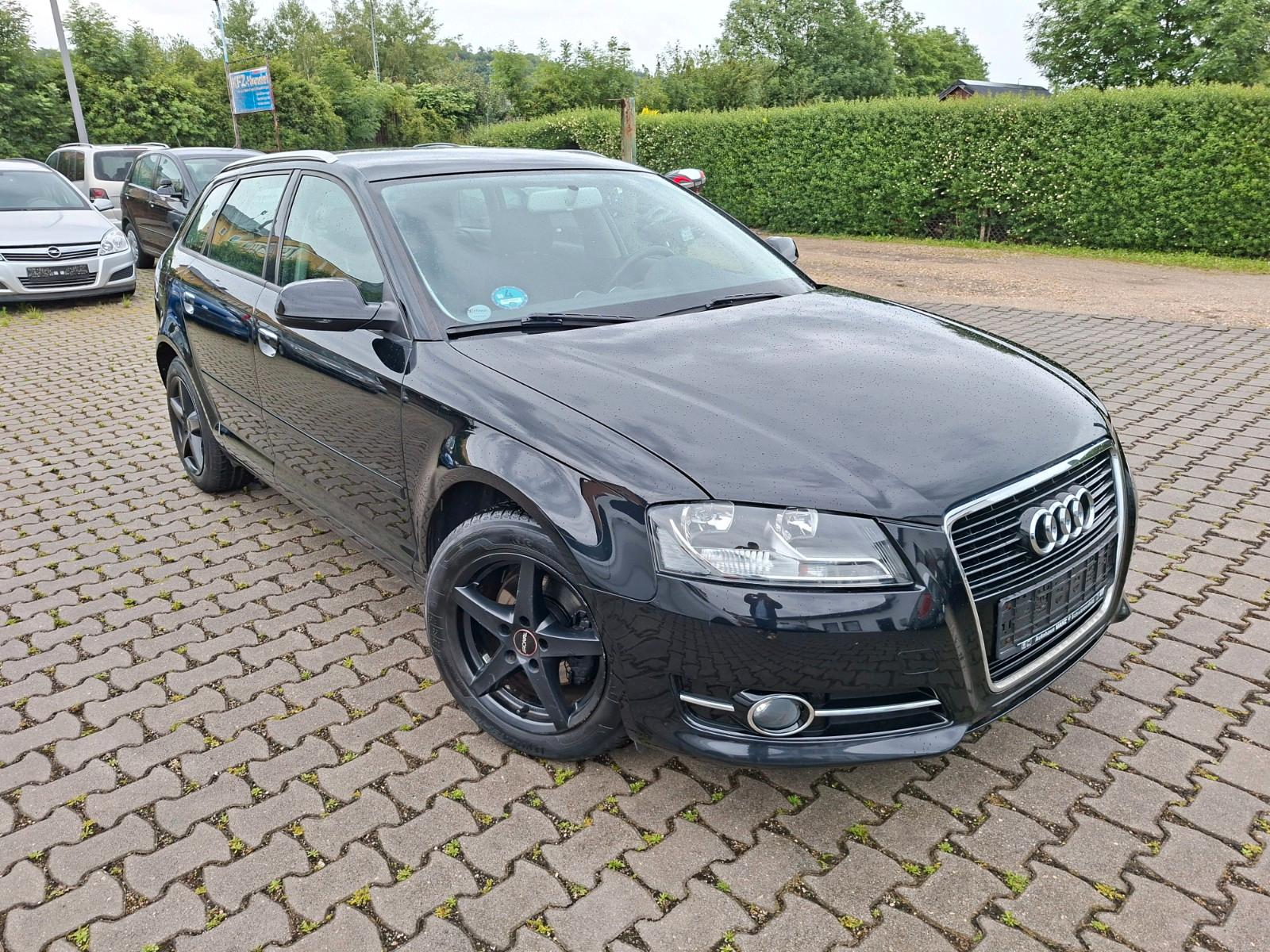 Audi A3 Sportback 1.4 TFSI Attraction,Navi,Temp,