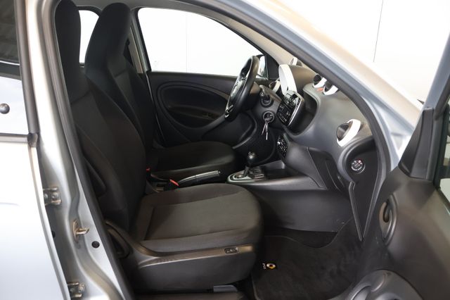 Smart ForFour electric drive  EQ FRONT+SITZHZG+BT+ALU
