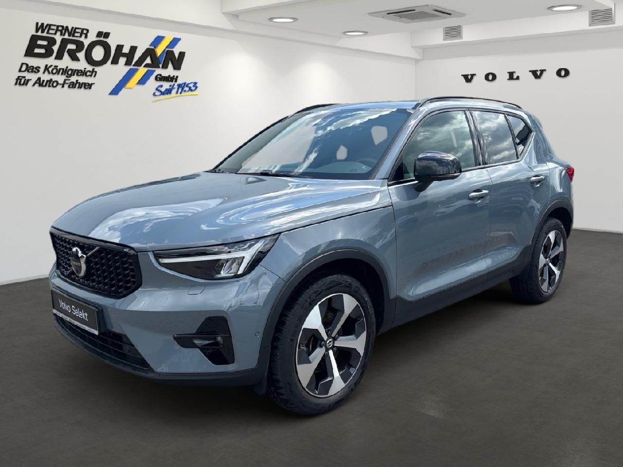 Fahrzeugabbildung Volvo XC40 B4 Benzin AWD Ultimate Dark
