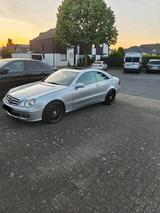 Mercedes-Benz Mercedes Benz CLK 280 Avantgarde - Mercedes-Benz CLK 280 in Düsseldorf