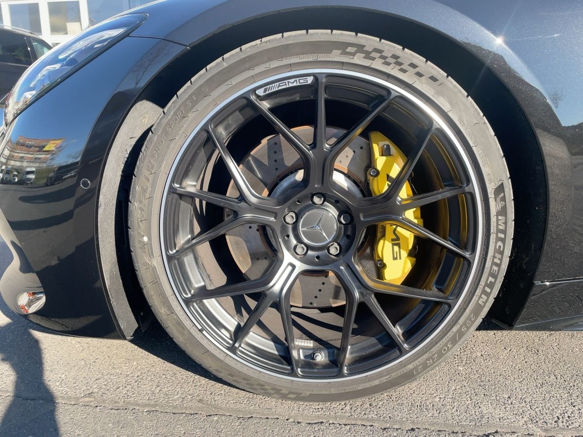 Fahrzeugabbildung Mercedes-Benz AMG GT 63 4M+ Coupe AMG/Night-II/Pano/HuD/21''