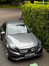 Mercedes-Benz 220 - silberne Mercedes-Benz 220