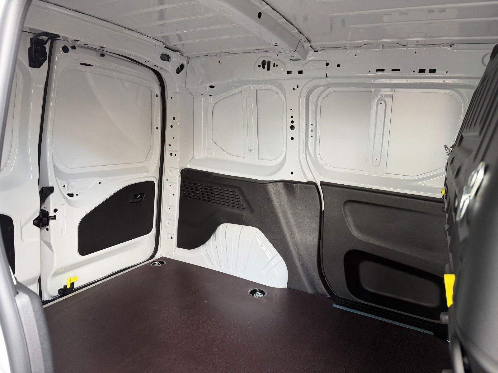 Fahrzeugabbildung Opel Combo E Cargo 1.5 D M Kamera,LED,PDC,Facelift