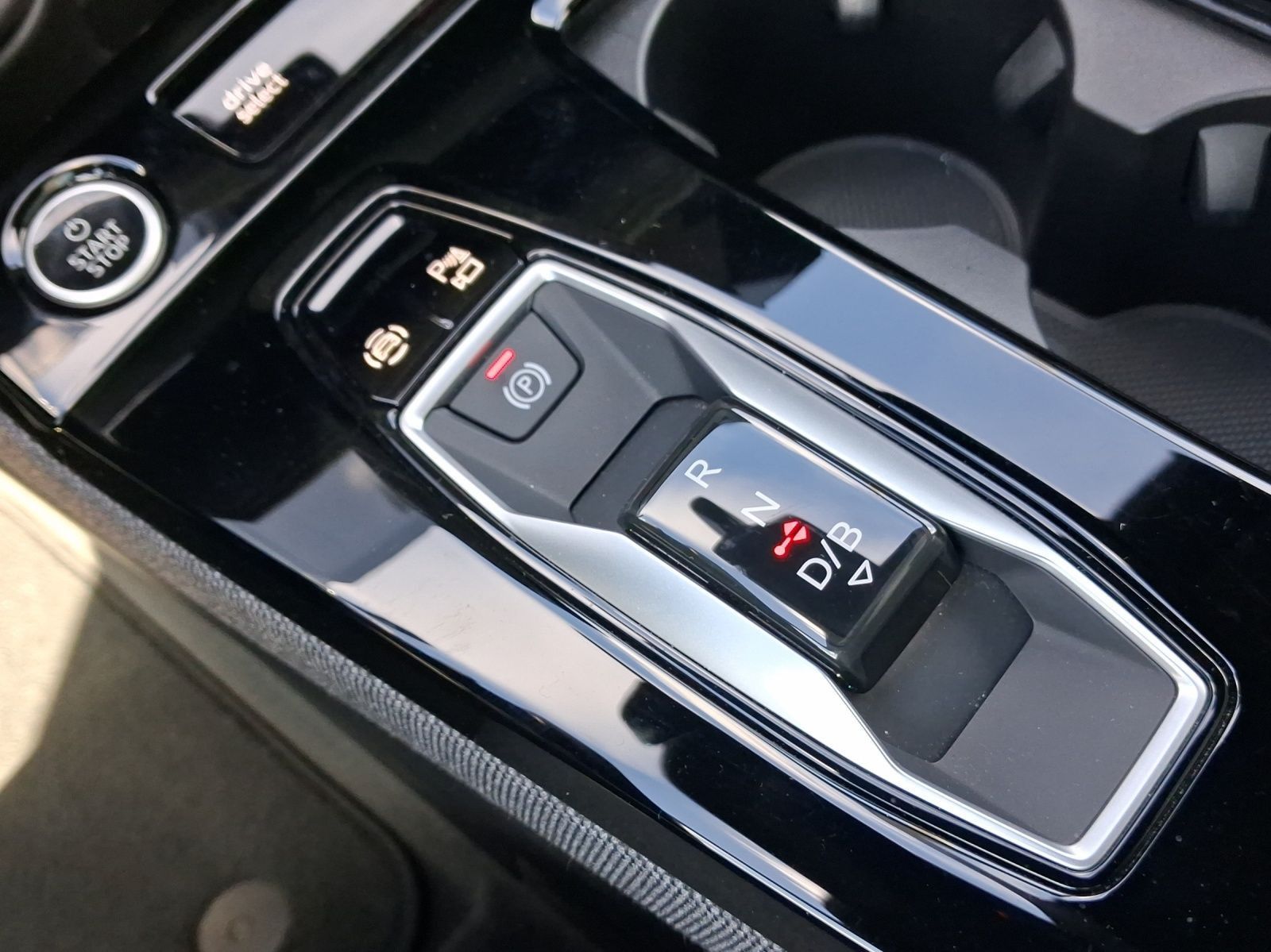 Audi A6 e-tron - Bild 12