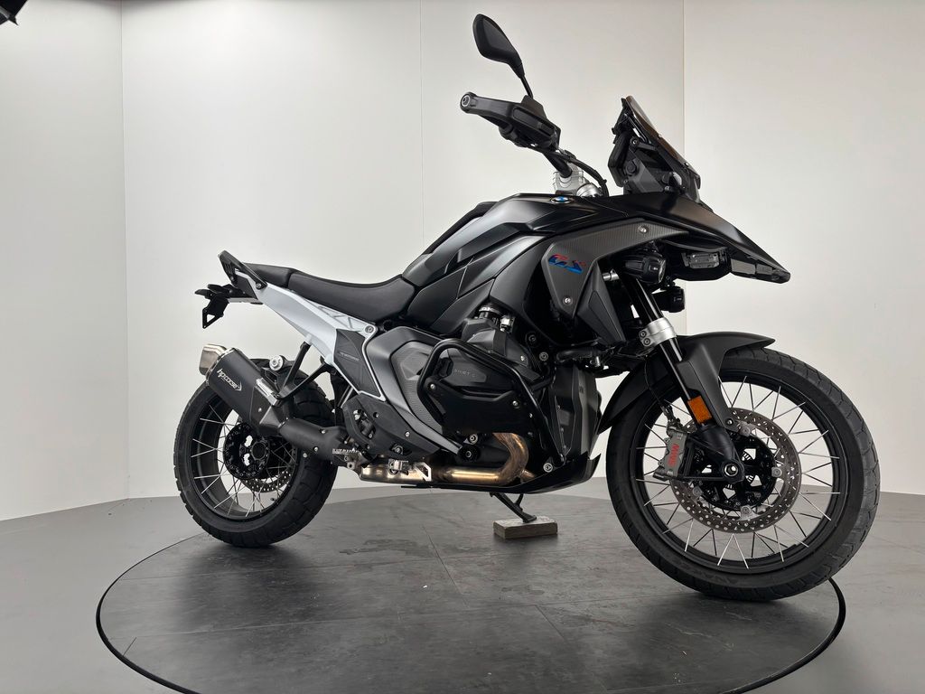 Fahrzeugabbildung BMW R1300 GS *HP-CORSE *VIEL ZUBEHÖR *TOP-ZUSTAND